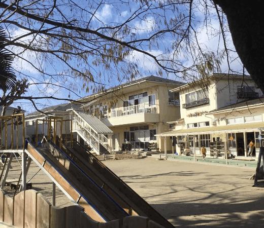 エコール・ノワール幼稚園：643m