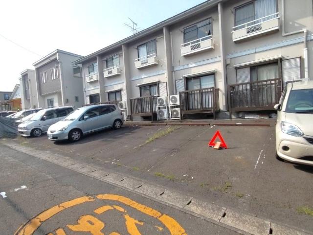 コーポサンフラワー（106） 駐車場