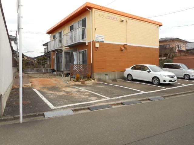 シティコスモス（201） 駐車場