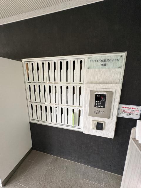 サンライズ東照宮ロイヤル別館（1202） エントランス