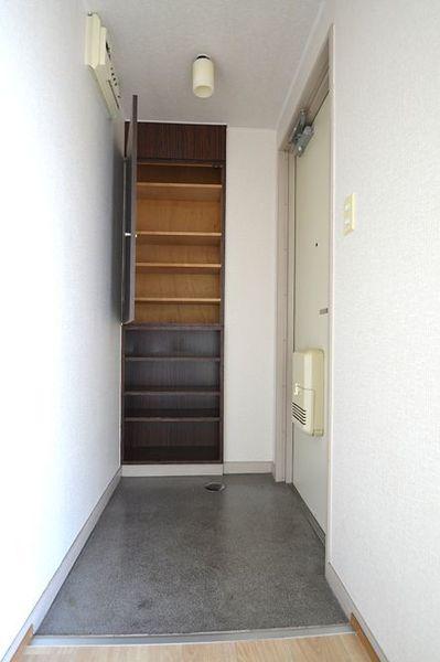 ノーブルハイツ鹿田（501） 玄関