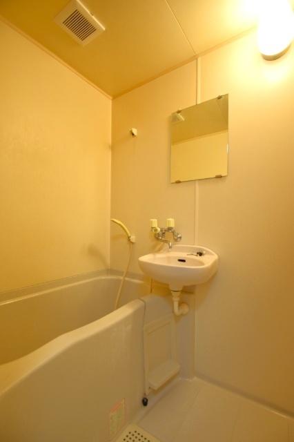 高梁市下町マンション 部屋画像