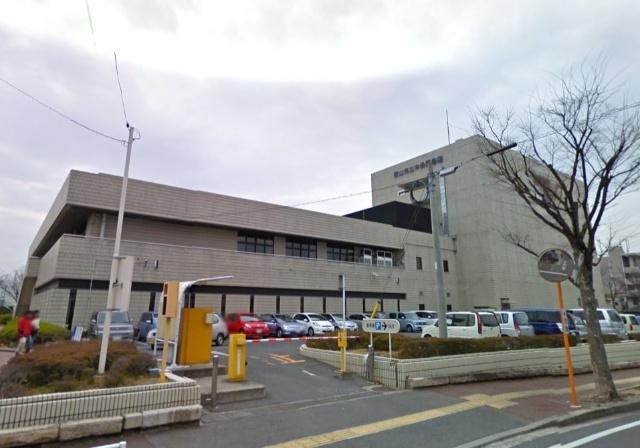 岡山市立中央図書館：1035m