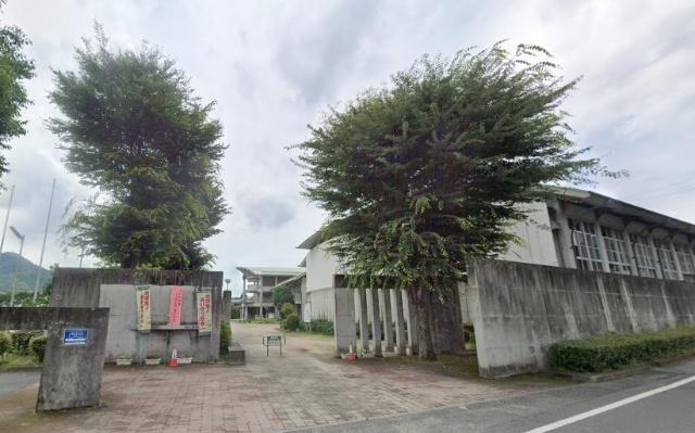 真庭市立遷喬小学校