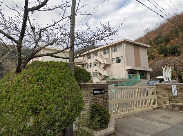 岡山市立津島小学校
