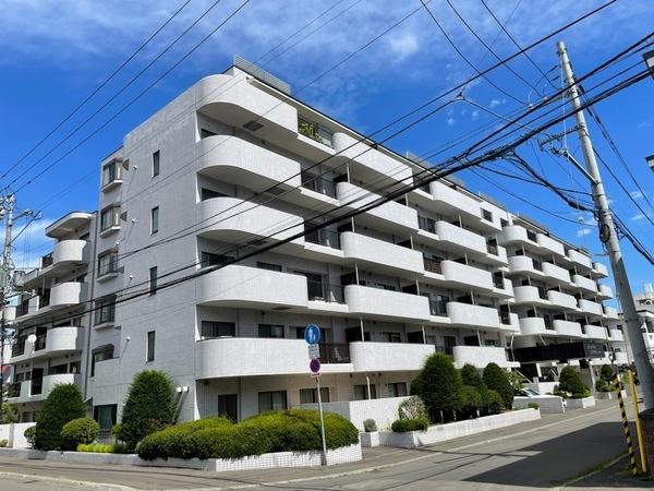ライオンズマンション伏見小学校前 外観