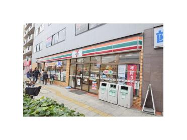 セブンイレブン大阪横堤5丁目店：447m