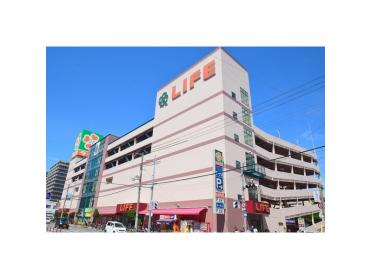 ライフ関目店：146m