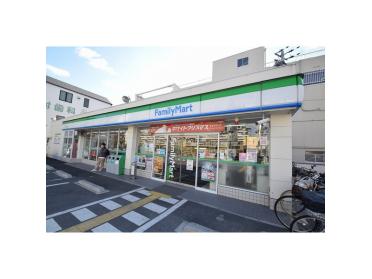 ファミリーマート今津中三丁目店：197m