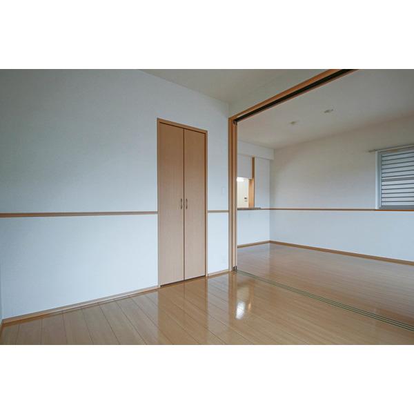 レイクヒルズ 部屋画像