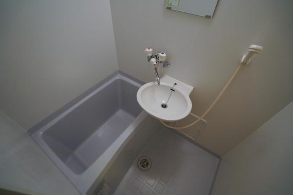 レオパレスｏｒｃｈｉｄ バス／シャワー