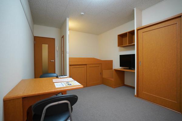 レオパレスｏｒｃｈｉｄ リビング