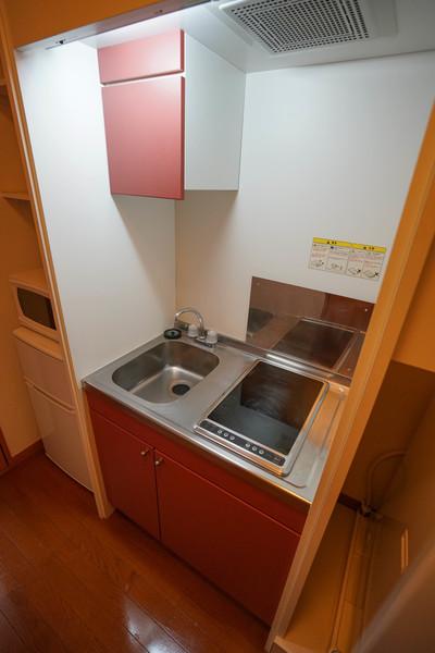 レオパレスバロン キッチン