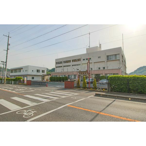 備前警察署：5741m