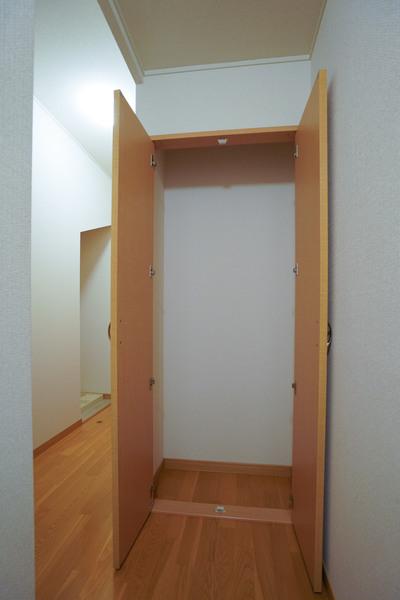 レオネクスト倉富 収納