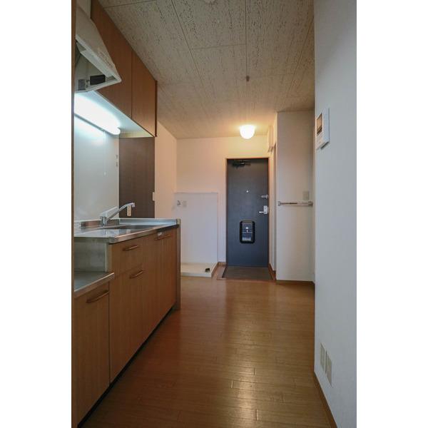 コスモス・インハイツ　B 部屋画像