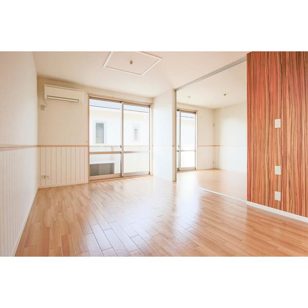 ラ・ヴィータ金岡西町　弐番館 リビング