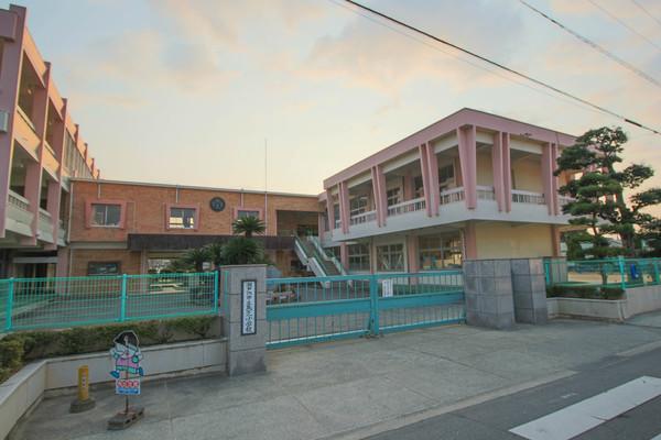 瀬戸内市立邑久小学校：1104m