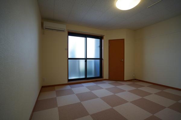 レオパレスシャルマン上道Ⅲ 部屋画像