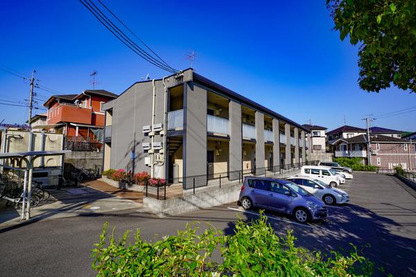 レオパレスシャルマン上道Ⅲ 外観