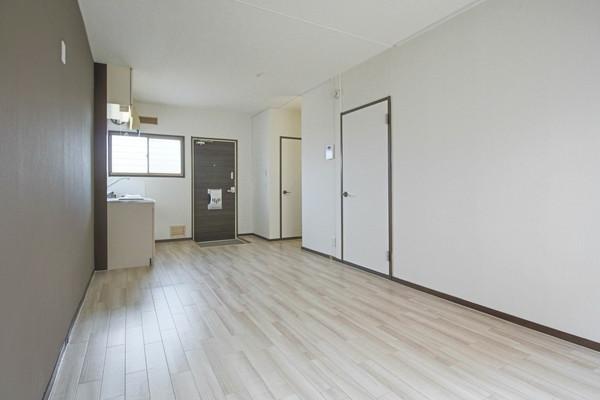 エトワール東岡山Ⅱ リビング