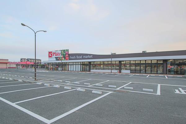 リョービプラッツ雄町店：2045m