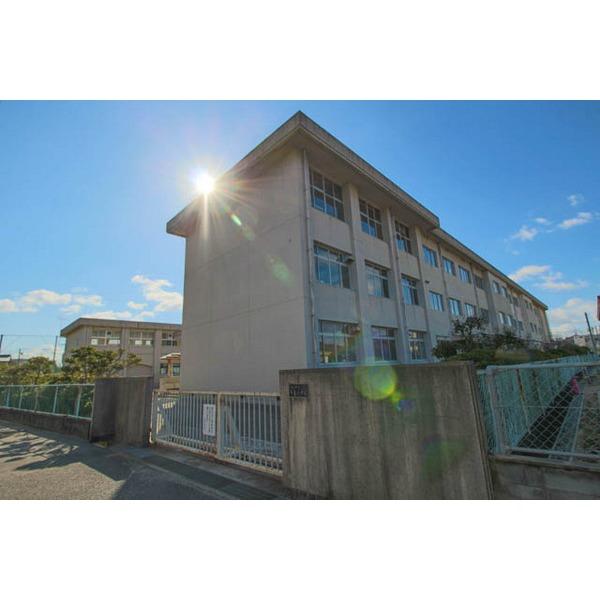 岡山市立平島小学校：1486m