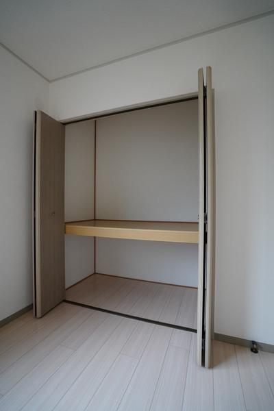 クレセント中島 収納