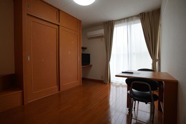 レオパレスルーチェ 部屋画像