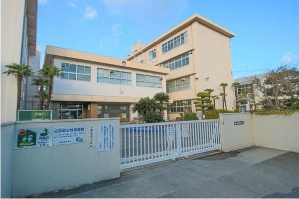 岡山市立財田小学校：498m
