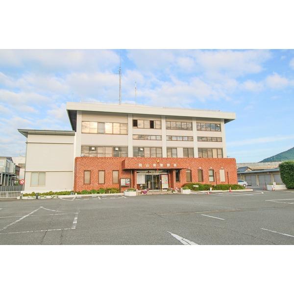岡山東警察署：969m