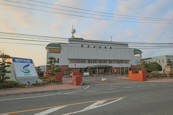 瀬戸内市役所：1019m