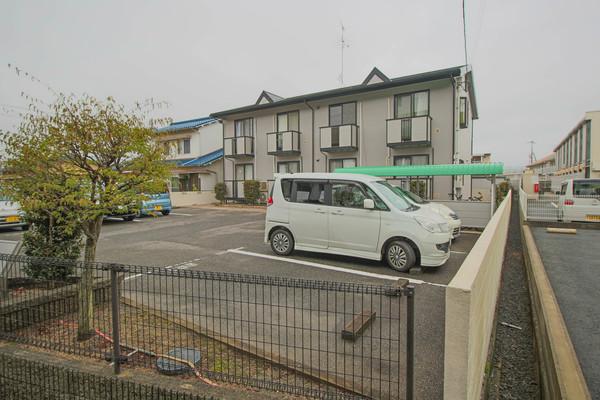 ウエスト・リバー 外観