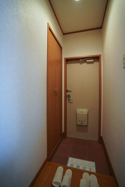 サンライフフジワラ 玄関