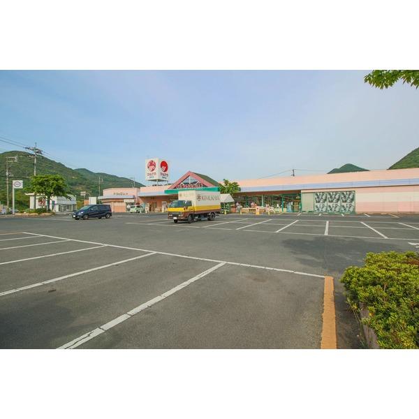 山陽マルナカ備前店：3406m