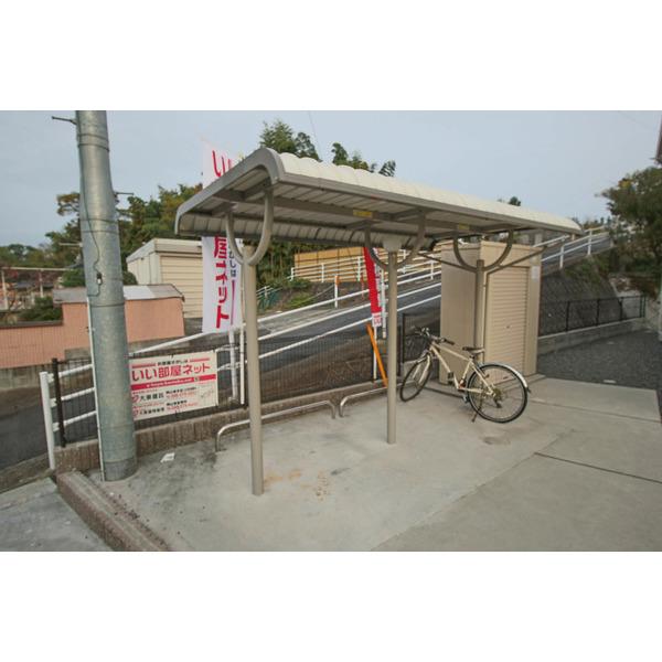 サンリット・ヒル 駐車場