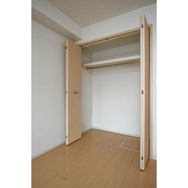 サンパレス 収納