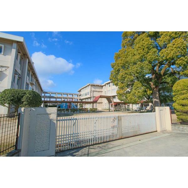 岡山市立可知小学校：407m