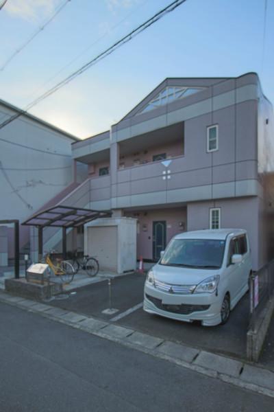 アドバンス 外観