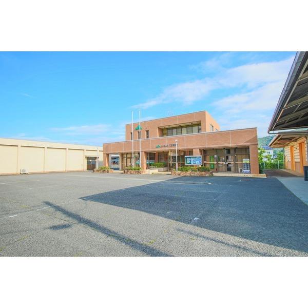 JA岡山東万富支店：1072m