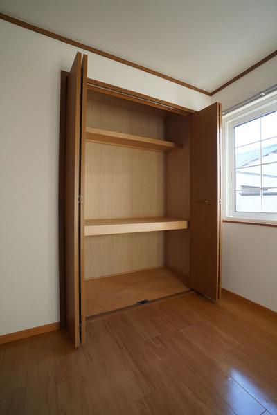 サンシティ臼井 収納