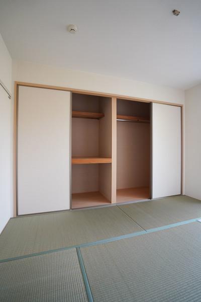 シャーメゾン大森 収納