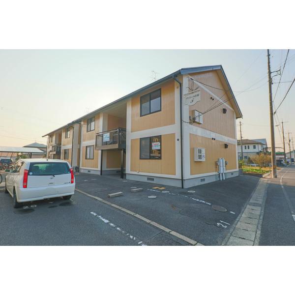 ファミーユ竹原　F 外観
