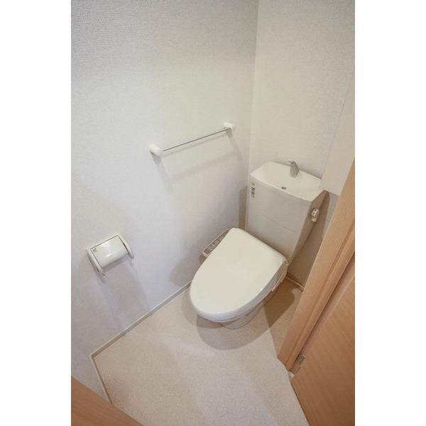 エミール 部屋画像