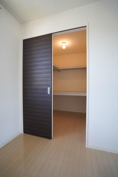 シャーメゾンつばき 3番館 収納