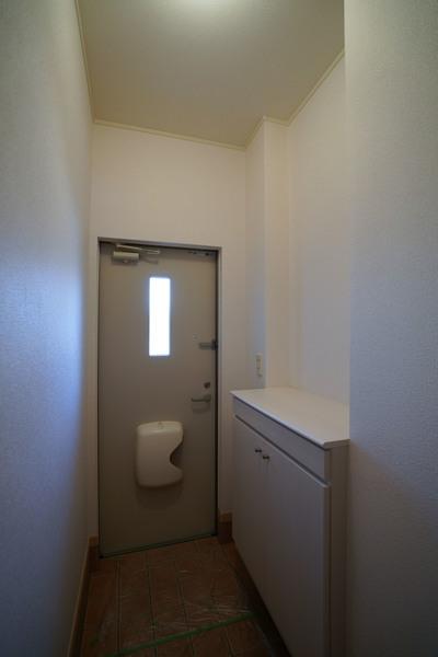 クレメント・エス 玄関