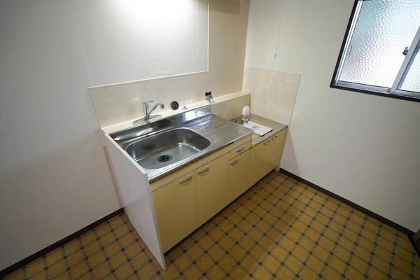 ハイツ今在家 A棟 キッチン