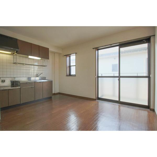 フォブールKAWAI C棟 部屋画像