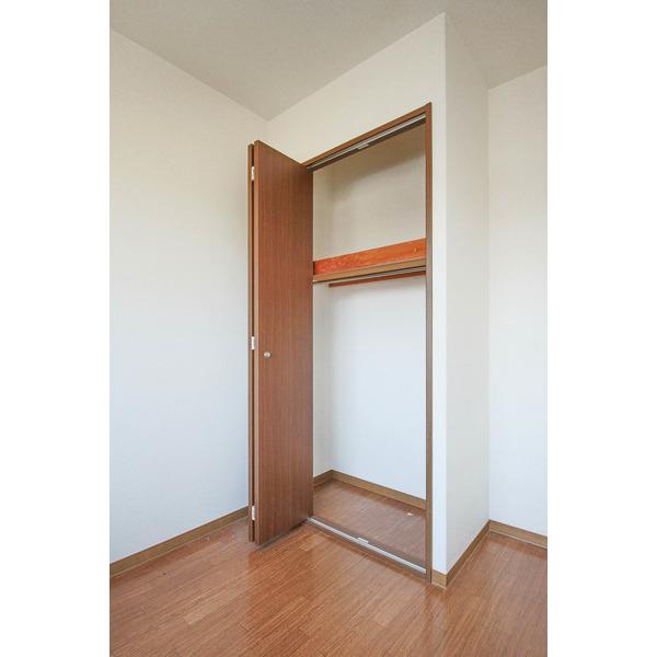 フォブールKAWAI C棟 部屋画像