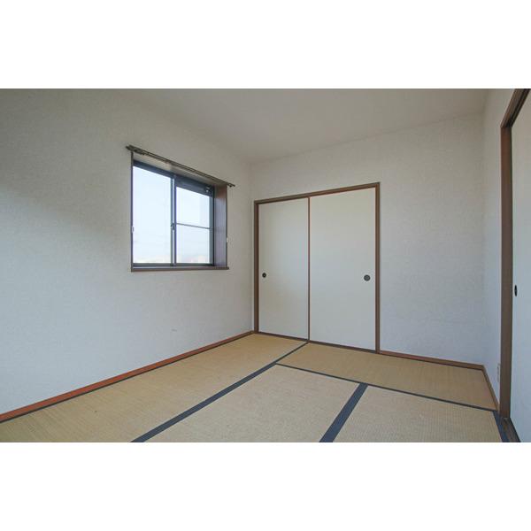 フォブールKAWAI C棟 部屋画像